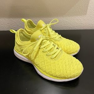 Women’s APL Neon Sneakers (9).